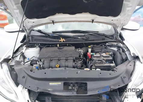 2015 Nissan Sentra S from USA, damaged, VIN 3N1AB7AP5FY318152